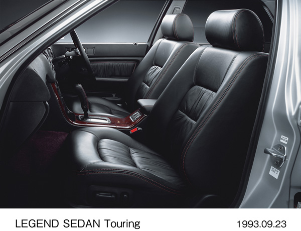 レジェンド セダン ツーリング フロントシート