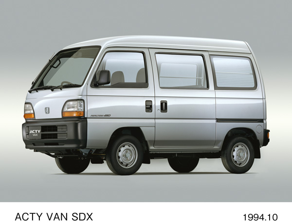 アクティ・バン SDX （ブレードシルバー・メタリック） フロント8:2