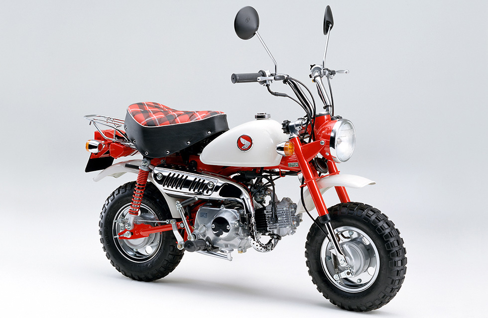 コンパクトで小粋なレジャーバイク「ホンダ モンキー」に誕生30周年記念車「ホンダ モンキー SP」をタイプ追加し発売 | Honda 企業情報サイト