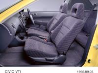 シビック VTi フロントシート