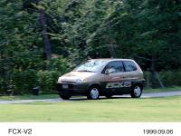 FCX-V2 メタノール改質型燃料電池実験車