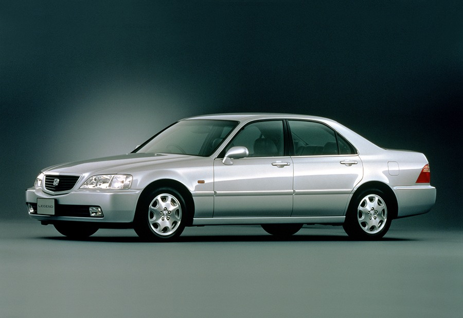 レジェンド」をマイナーモデルチェンジ 安全・環境性能を一段と向上