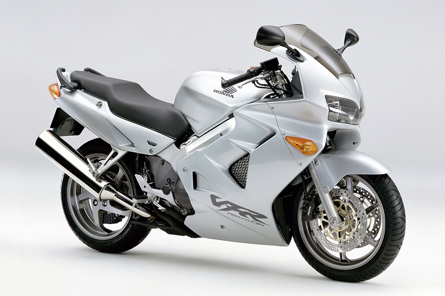 世界最高水準の環境性能を有したスポーツバイク「VFR」のカラーを変更し発売 | Honda 企業情報サイト