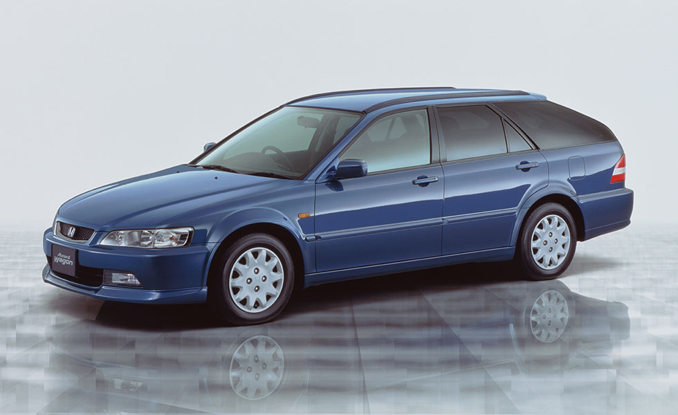 ヒーロー　アコードワゴン 4011217-accord_01.jpg