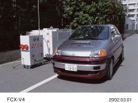 FCX-V4 +水素充鎮スタンド