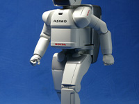 新型「ASIMO」 ななめ前1