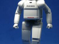新型「ASIMO」 ななめ前2