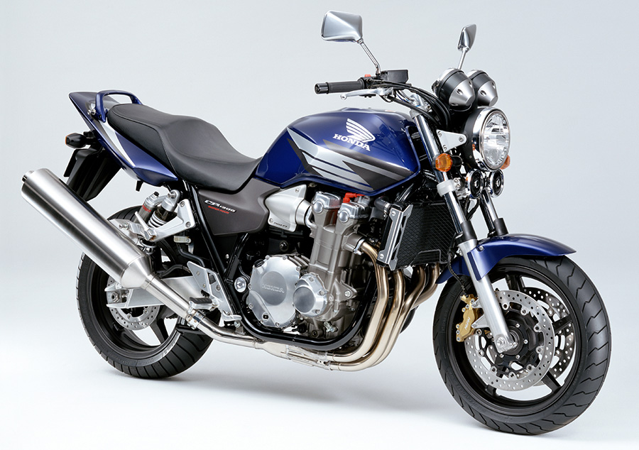 大型ロードスポーツバイク「CB1300 SUPER FOUR」にカラーを追加し発売 | Honda 企業情報サイト