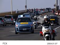 第80回東京箱根間往復大学駅伝競走で大会本部車として走行する Honda FC STACK 搭載 FCX