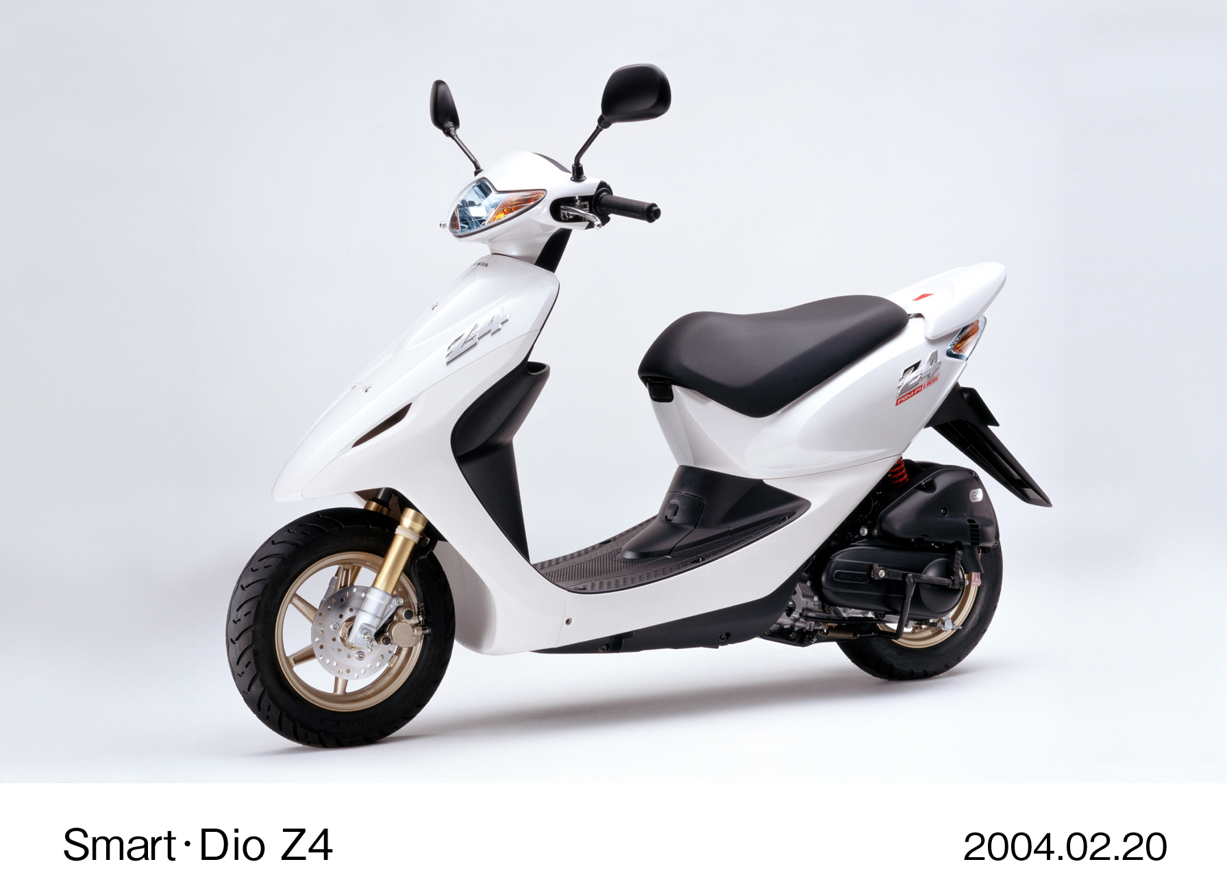 スポーティーな50ccスクーター「スマート・Dio Z4(ズィーフォー)」を 
