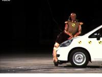 ジャズ、歩行者ダミー衝突テスト1