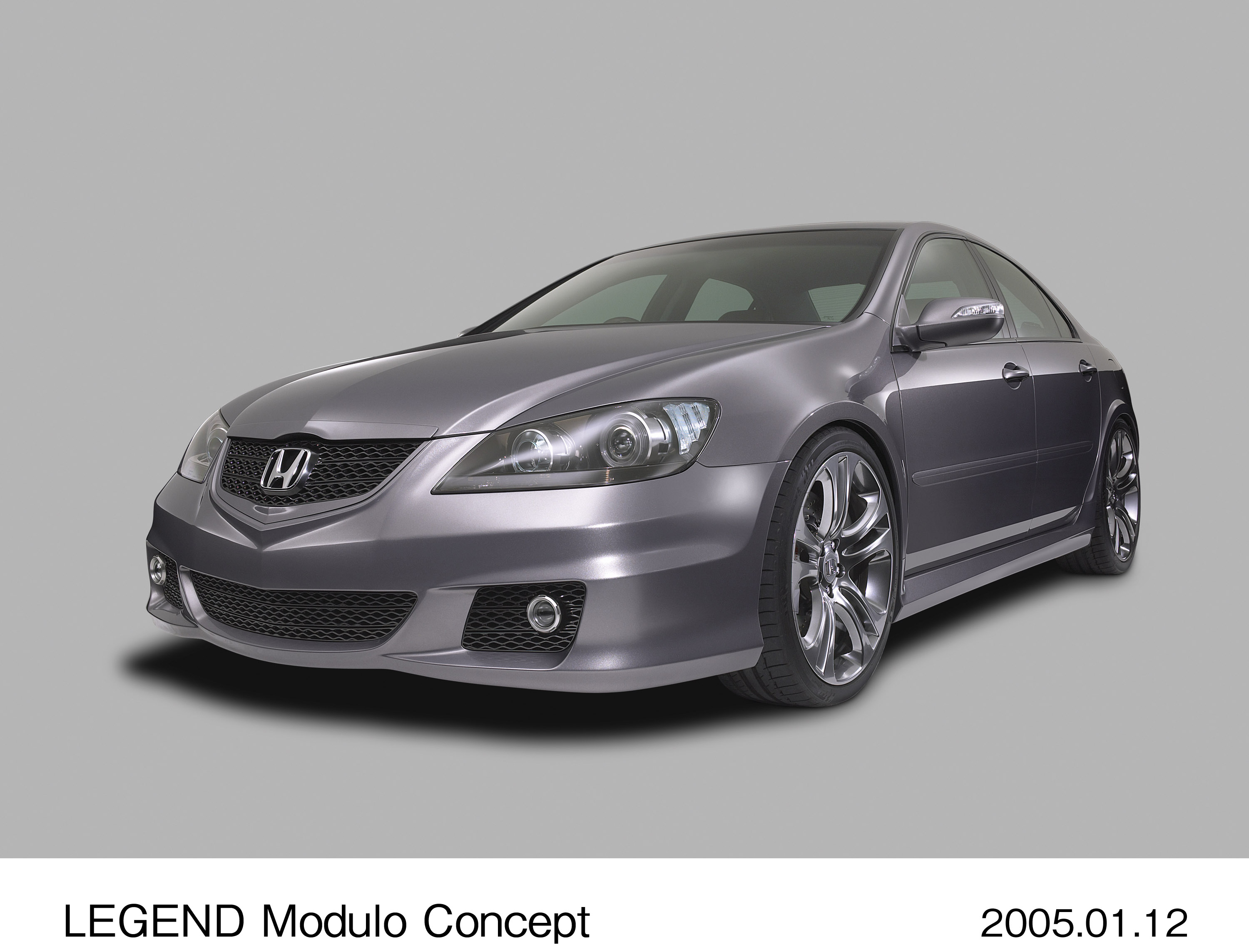 東京オートサロン2005にHonda純正カスタマイズブランド「Moduloコンセプトモデル」などを出展 | Honda 企業情報サイト