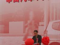 本田汽車(中国)輸出式典でスピーチする金山裕則総経理