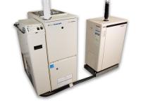 C/E社製「Freewatt」(右がHondaコージェネレーションユニット)