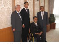 ホンダ太陽(株)新工場建設の発表式典 (於 大分県庁)  (左から)工藤義見 日出町長、西田晴泰 ホンダ太陽(株)社長、原田浩二 ホンダ太陽(株)日出工場長、広瀬勝貞 大分県知事