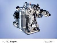 i-DTECエンジン (Euro5規制値適合)