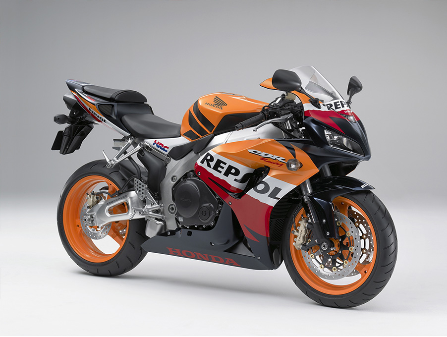 スーパースポーツバイク「ＣＢＲ１０００ＲＲ」に特別なカラーリングを採用した 「ＣＢＲ１０００ＲＲ・スペシャルエディション」を限定発売 | Honda  企業情報サイト