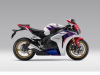 CBR1000RR (パールサンビームホワイト [トリコロール])