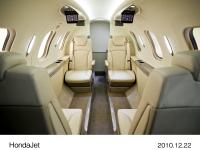 量産型HondaJet キャビン