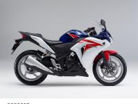 CBR250R (パールスペンサーブルー)