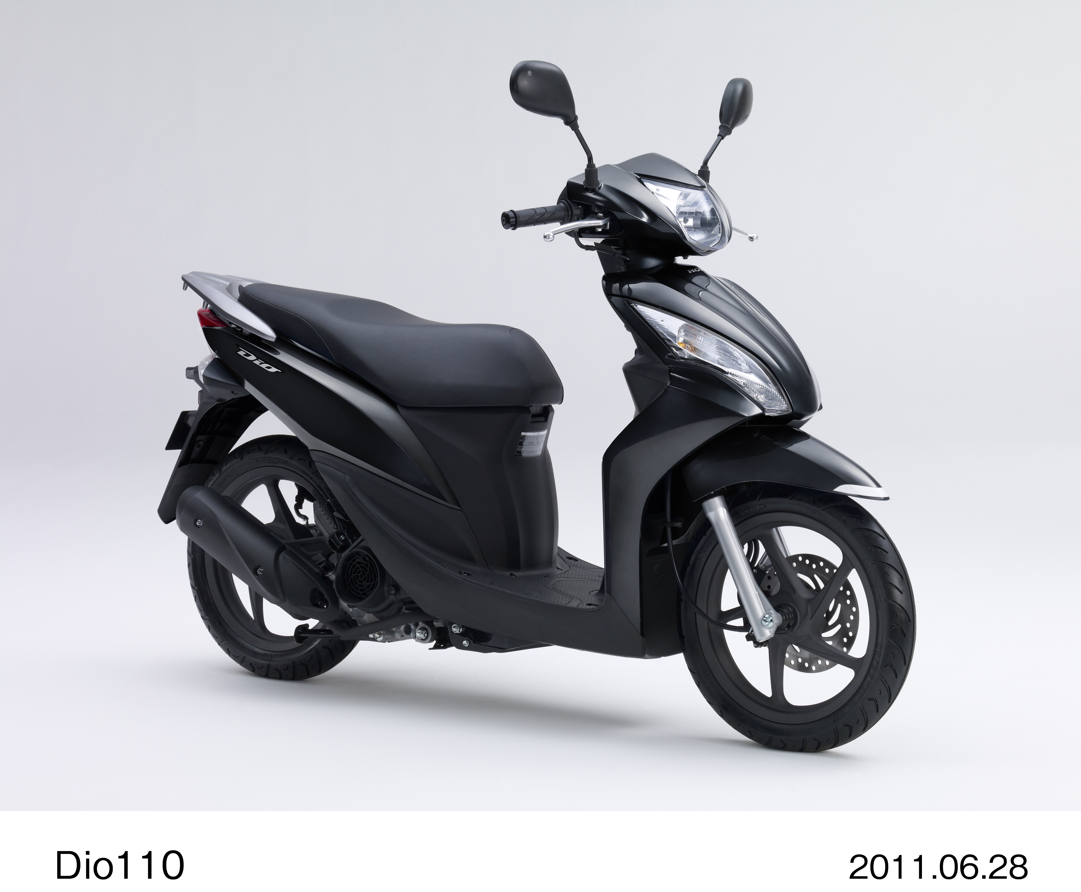 Dio110 (パールプロキオンブラック)