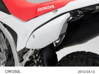 CRF250L ツールボックス閉（プロトタイプ）