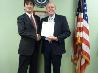 (左から)ホンダ エアロ インク社長 泉征彦、GE Honda社長Terry Sharp