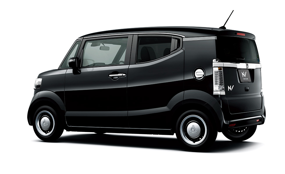 新型軽乗用車「N-BOX SLASH（エヌボックス スラッシュ）」を