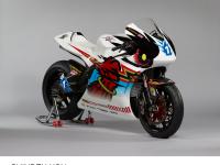 マン島TT Zeroクラス:無限 神電 四(しんでん よん)(チーム 無限 ♯1 ジョン・マクギネス)