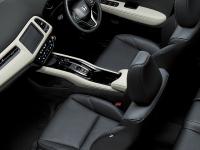 HYBRID Z・Honda SENSING（FF）インテリア：ブラックレザー（ブラック×アイボリー）メーカーオプション（本革シート/パワーシート）装着車