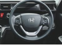 SPADA HYBRID G・EX Honda SENSING（FF)　ステアリング加飾（シルバー塗装）