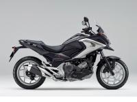 NC750X Dual Clutch Transmission<ABS>E Package マットガンパウダーブラックメタリック