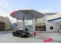 Tsunashima SST内の水素ステーションとCLARITY FUEL CELL