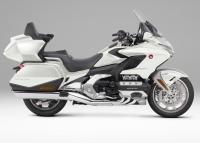 Gold Wing Tour Dual Clutch Transmission ＜AIRBAG＞ パールグレアホワイト