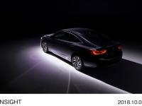 新型インサイト