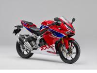 CBR250RR＜ABS＞ グランプリレッド（ストライプ）