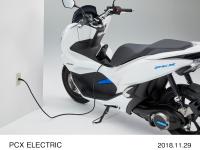 PCX ELECTRIC コンセント接続 