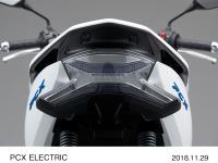 PCX ELECTRIC テールライトOFF 