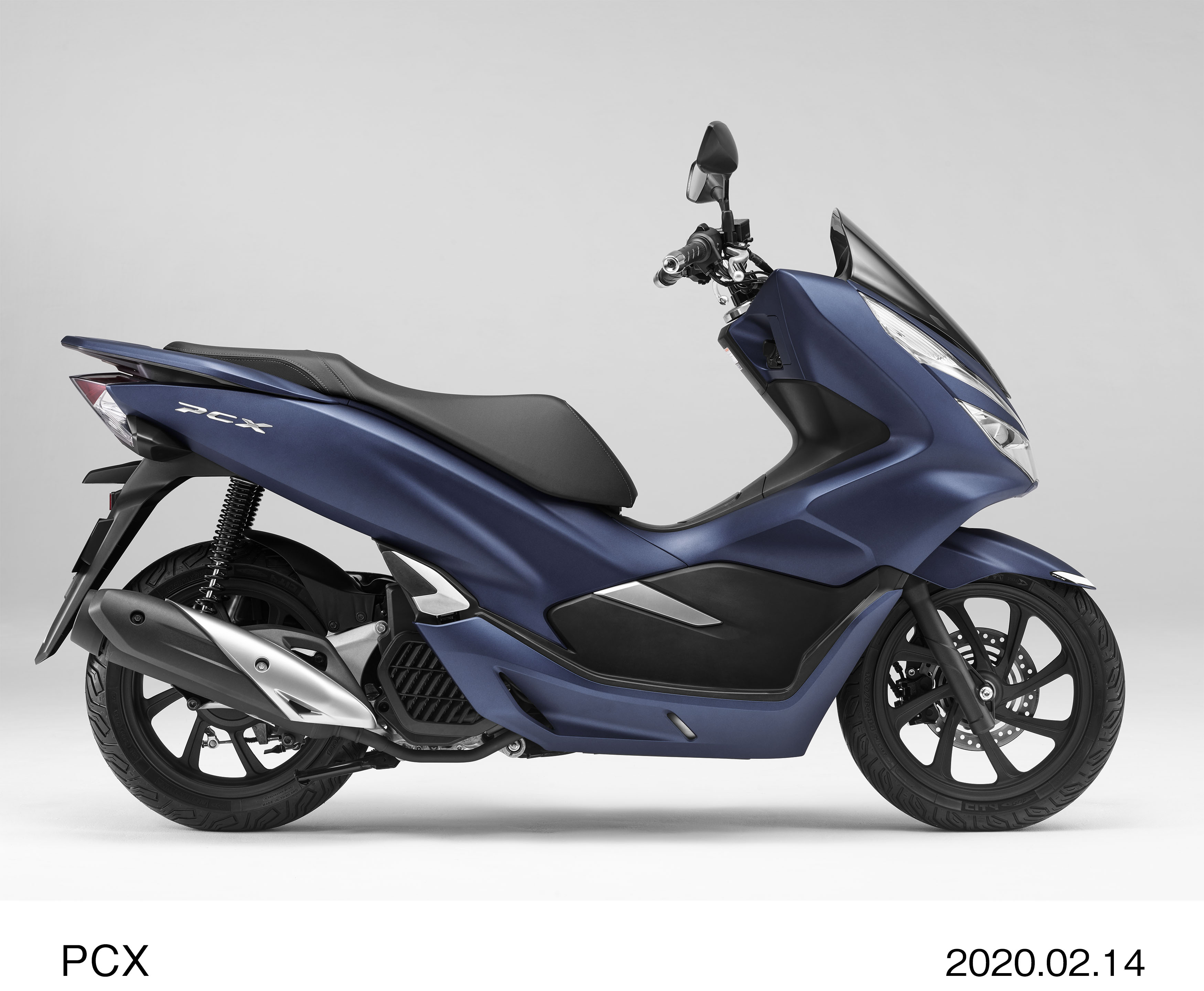 2200214-pcx_002H.jpg