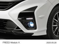 FREED Modulo X 専用LEDフォグライト&専用フロントビームライト
