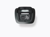 充電／給電ポート