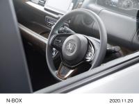 N-BOX コーディネートスタイル ステアリング