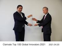 クラリベイト・アナリティクス・ジャパン株式会社 バイスプレジデント IPグループ日本部門代表の小島 崇嗣氏（左）とHonda 知的財産・標準化統括部長の別所 弘和（右）