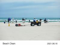 Hondaビーチクリーン活動の様子