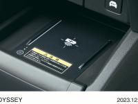 ODYSSEY e:HEV ABSOLUTE・EX BLACK EDITION ワイヤレス充電器