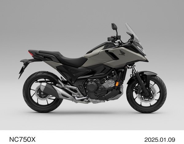 NC750X（マットディープマッドグレー）