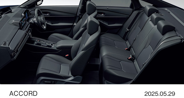 e:HEV Honda SENISNG 360＋ インテリア ブラック