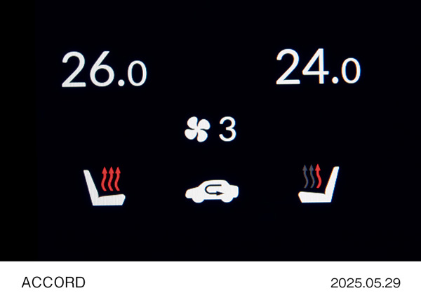シートヒーター(運転席/助手席）