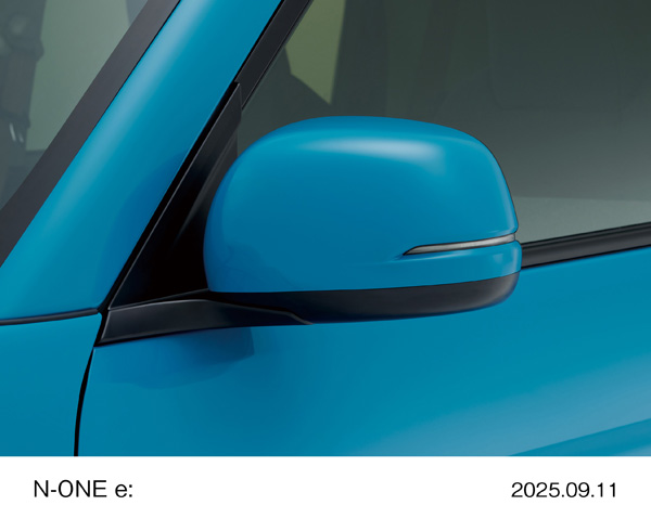 e: L 電動格納式リモコン カラードドアミラー