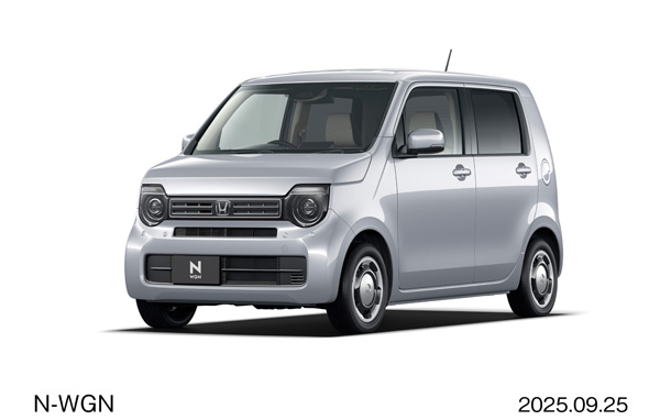 エクステリア フロント7：3  L（ルナシルバー・メタリック）